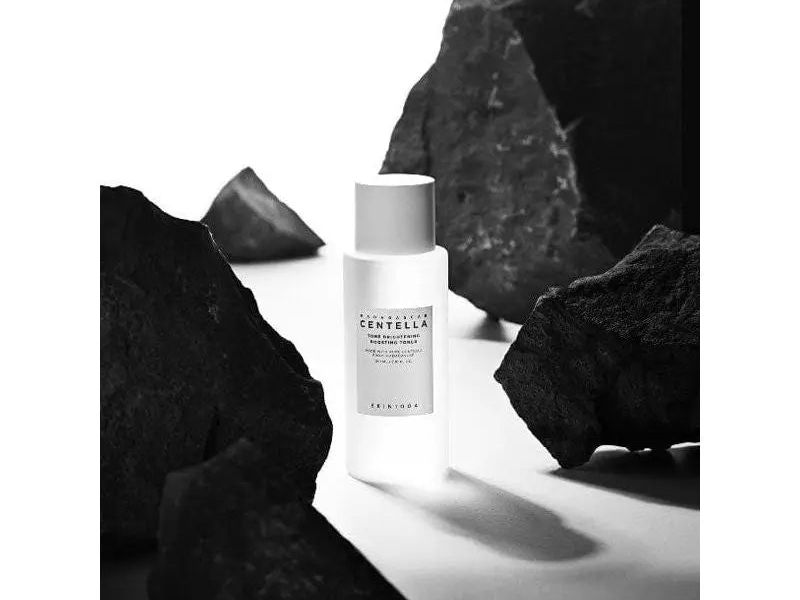 SKIN1004 Madagascar Centella Tone Brightening Boosting Toner 210ml-3